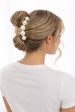 Pinza para el pelo con garra de perlas redondeadas