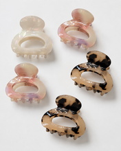 Marbled Mini Claw Hair Clip