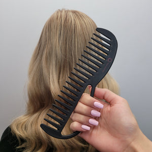 "Never Let Go" Carbon Fibre Detangling and Styling Comb #4