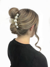 Rounded Pearl Claw Hair Clip